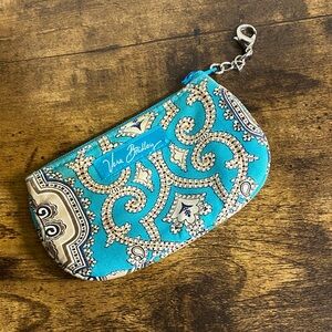 VERA BRADLEY Totally Turquoise Zip ID card case